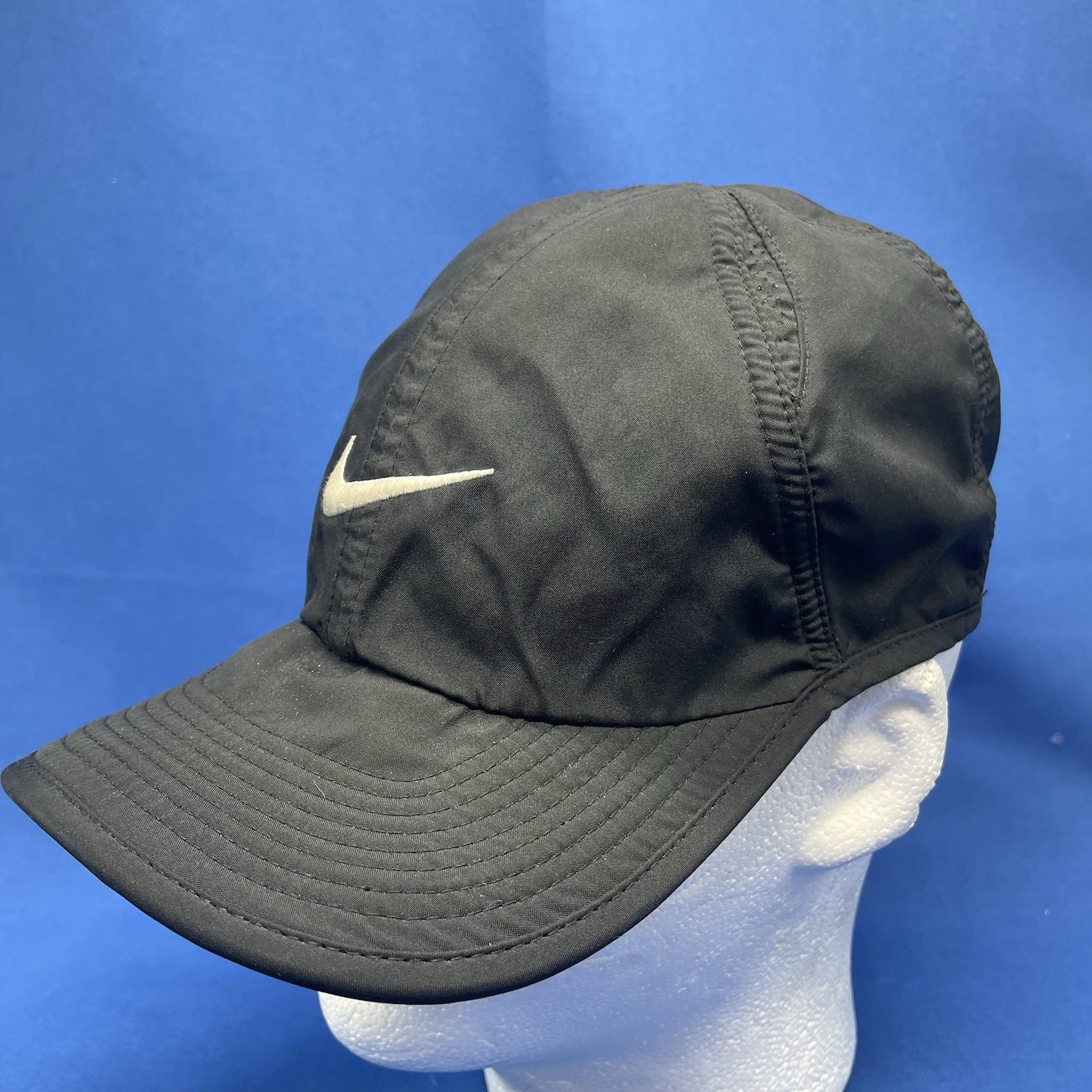 Nike Dri-Fit Hat Black Featherlight 6 Panel Vented Running Strapback Cap