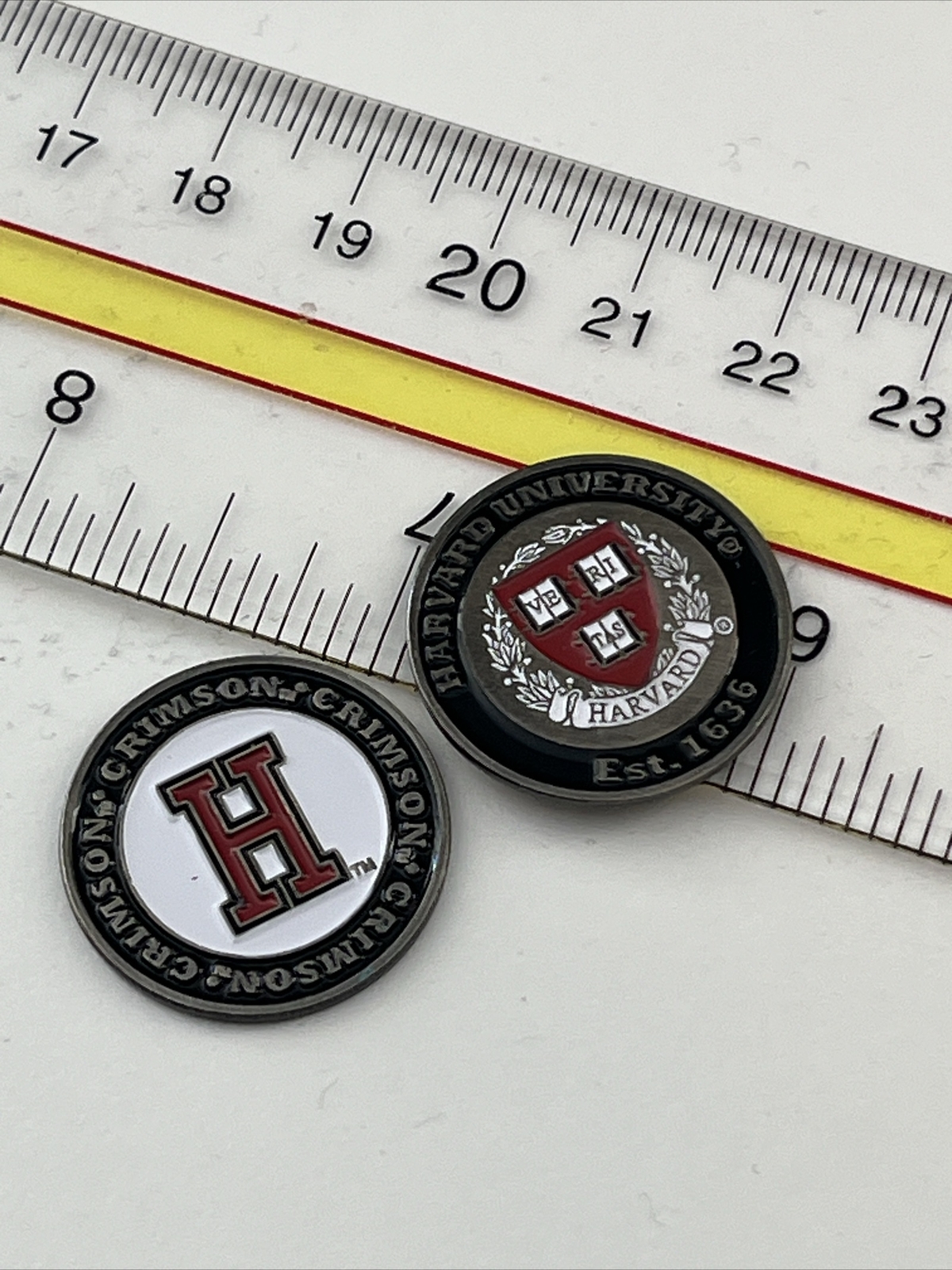 HARVARD CRIMSON UNIVERSITY 1"  Diameter GOLF BALL MARKER   New