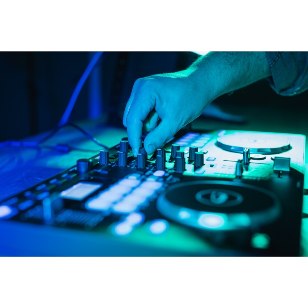 Gemini GMX Professional DJ Audio Equipment GMX MIDI Controller Dual Media Player