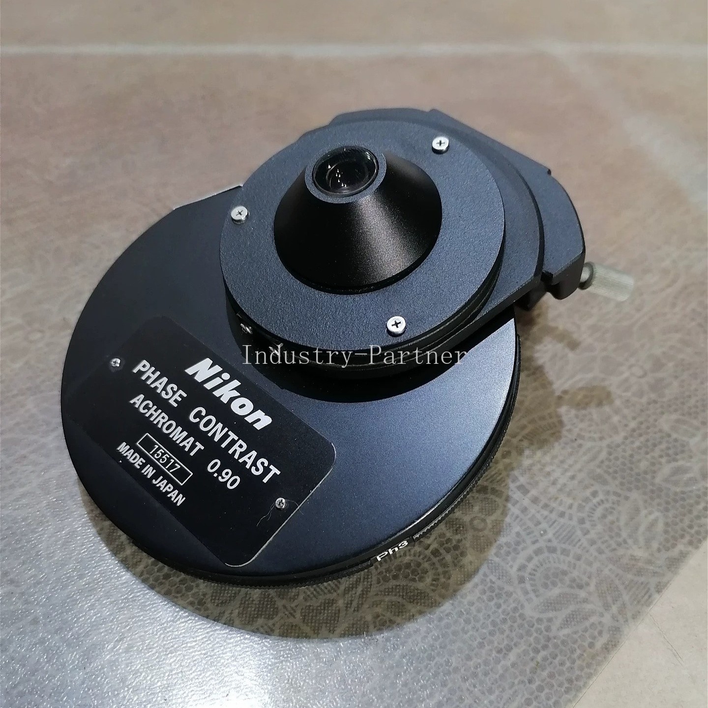 Nikon Phase Contrast Achromat 0.90 Condenser.