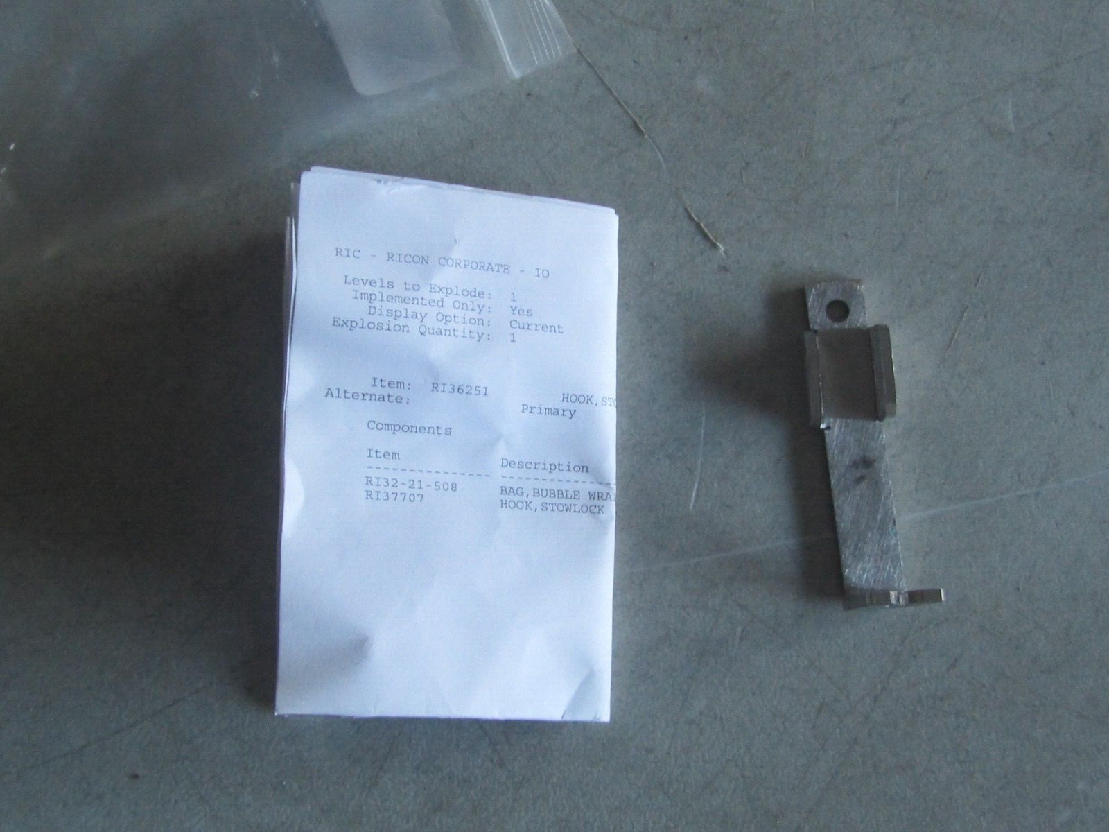 NEW RICON RI36251 HOOK STOWLOCK