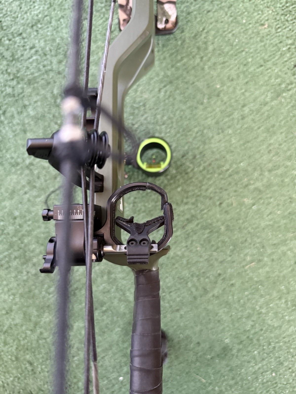 Athens Vista 31 Compound Bow