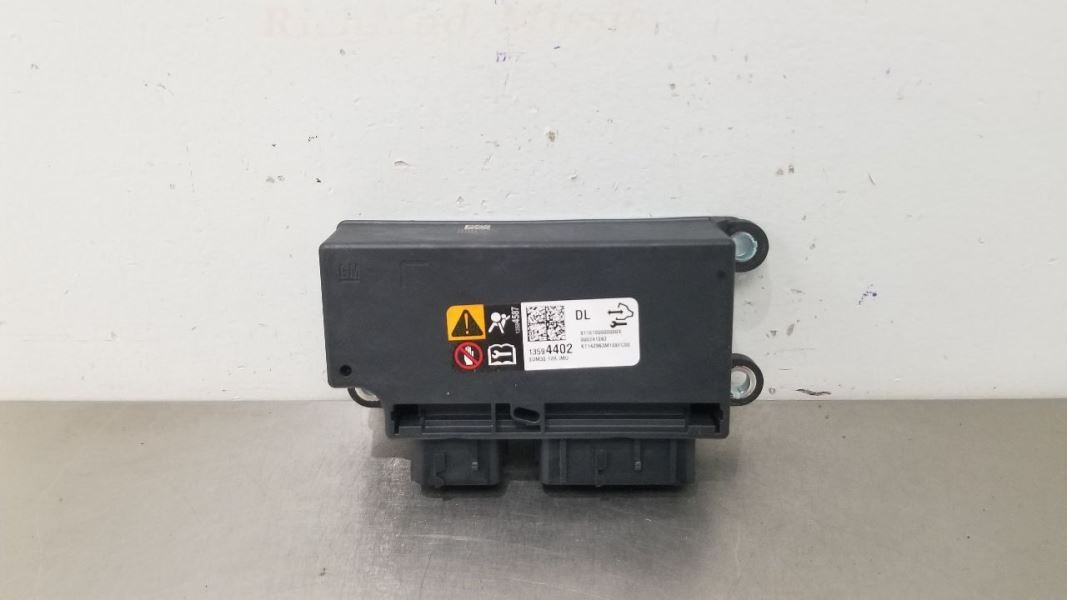 15 CHEVY SILVERADO 1500 SRS CONTROL MODULE 13594402
