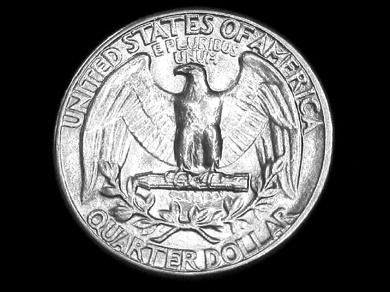 1945 Washington Quarter --- Almost Uncirculated +++