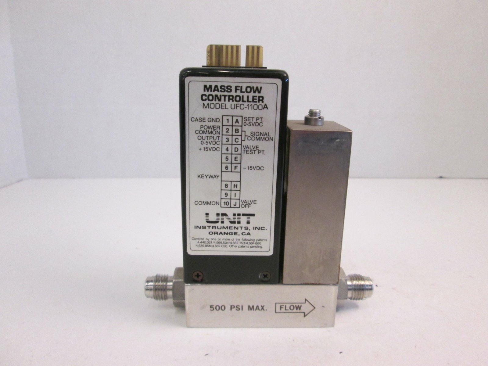 Unit UFC-1100A Mass Flow Controller MFC, H2, 2 SLPM