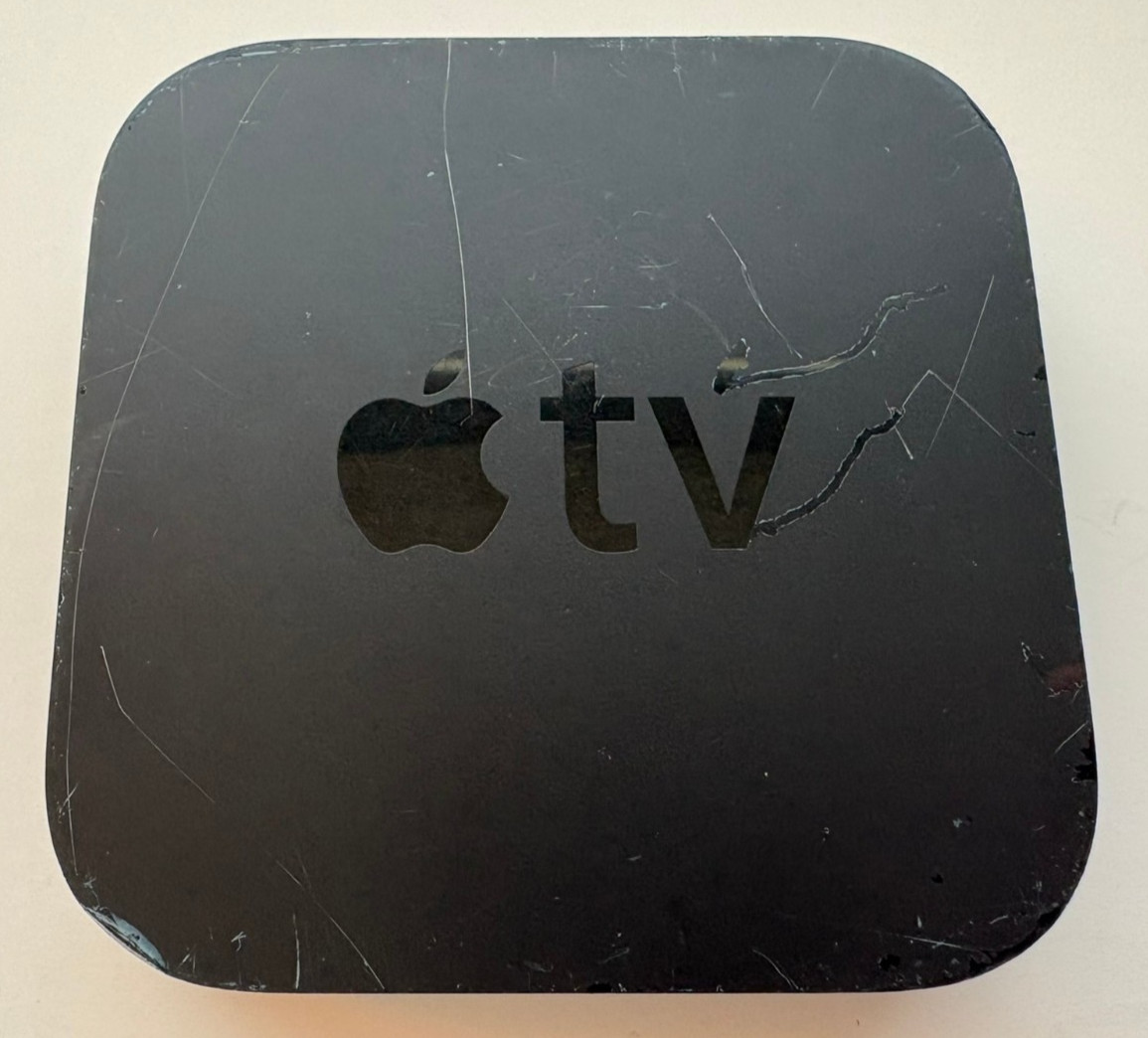 Apple TV: 3rd Gen HD Media Streamer - A1427 (Scuffs / No Power Cord)