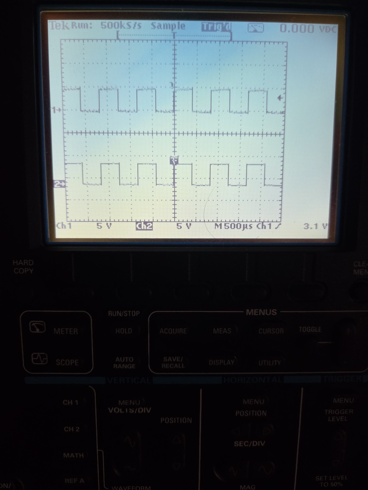 TEKTRONIX THS720A 100MHz 500MS/s Dual Channel Oscilloscope with accessories.