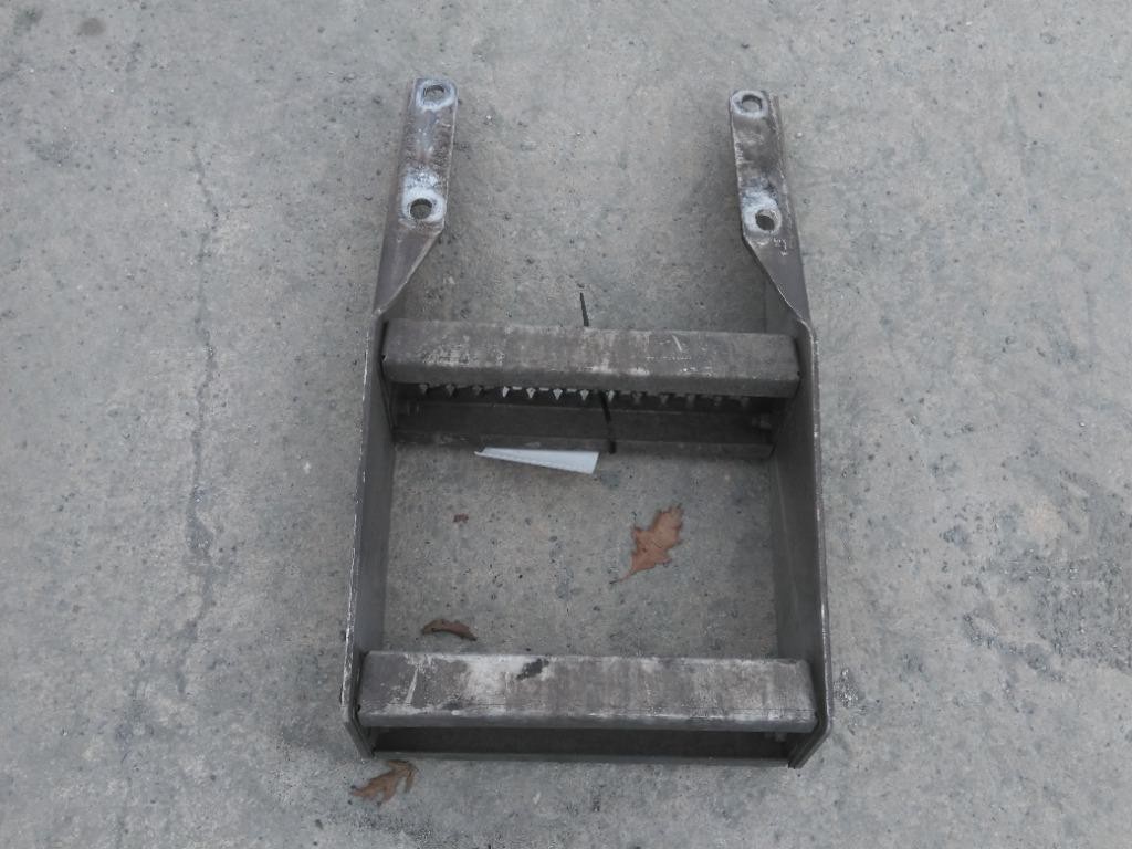 Replaces 2016 PETERBILT 579 FRAME STEP , MD