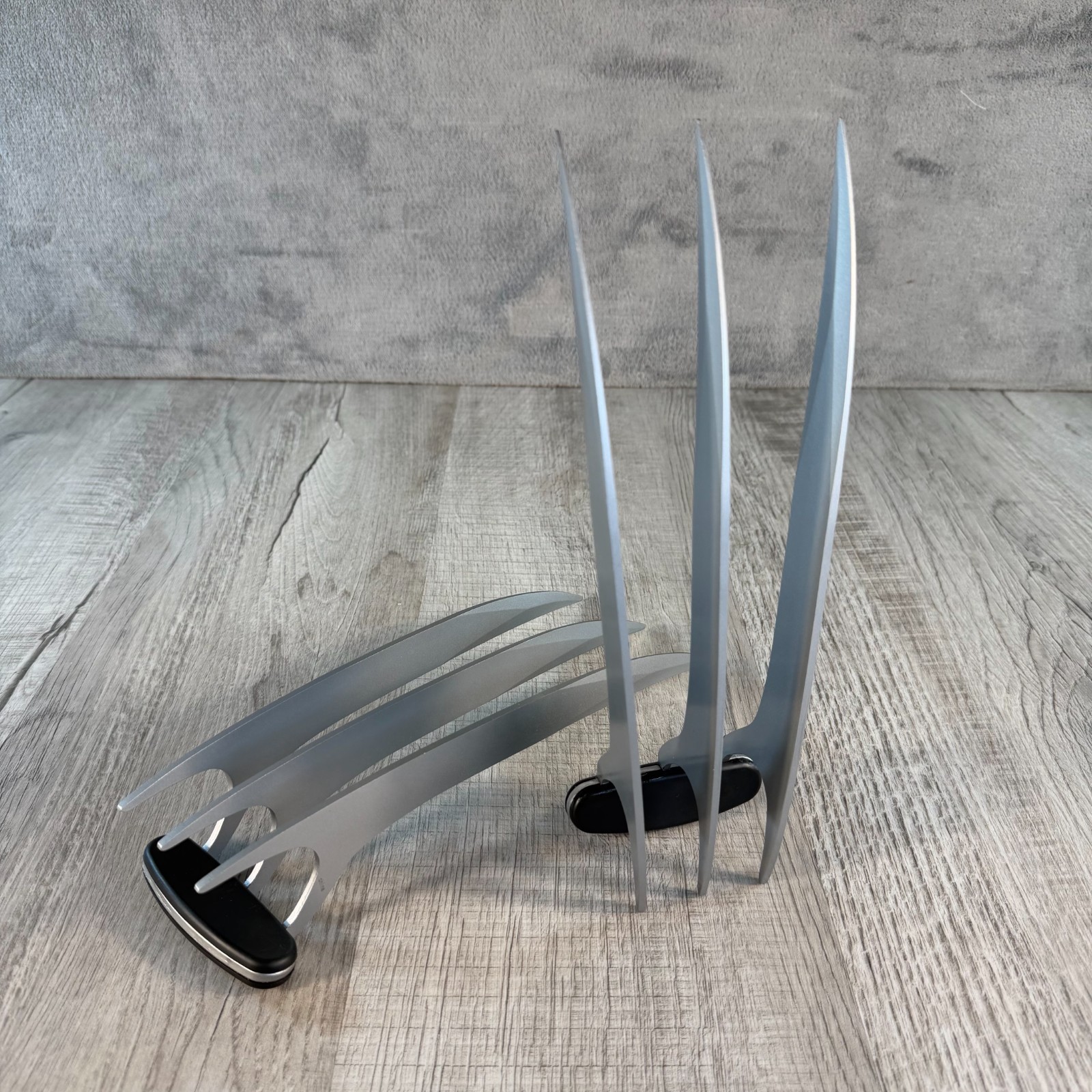 True Claw Stainless Steel Wolverine Claws X-Men Cosplay Prop Pair Marvel Logan