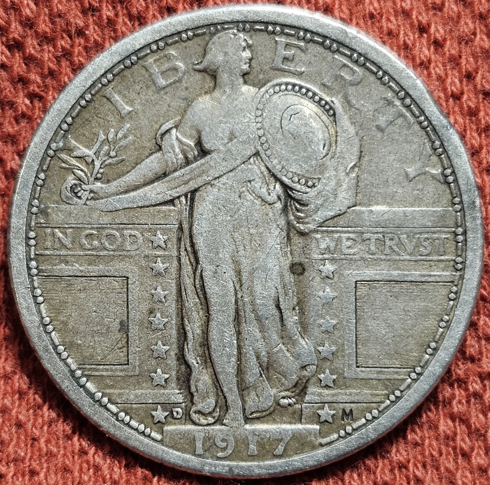 1917 D Type 1 Standing Liberty Silver Quarter 25C Early Type