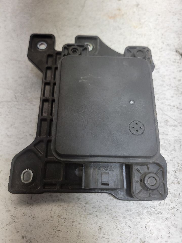 2021-2023 Kia Sorento Adaptive Cruise Control Sensor Radar Module 99110-R5000