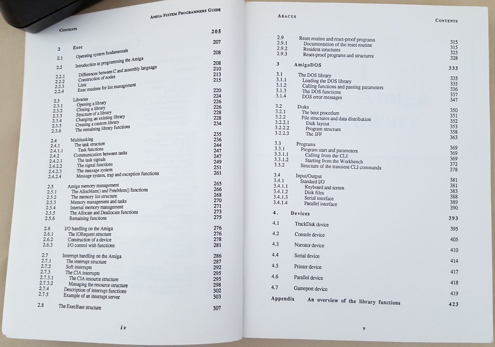 Amiga System Programmer's Guide ©1989 Abacus Book #6 Commodore 500 600 2000 3000