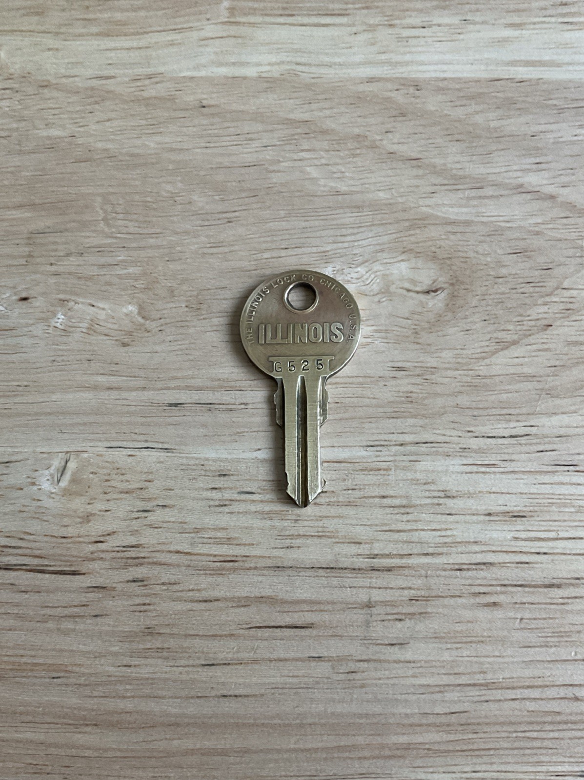 Illinois Lock Key # G 525