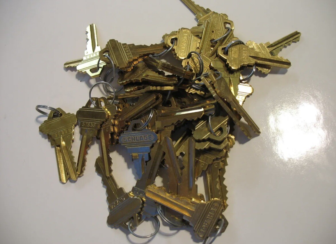 50 PIECES - 25 SETS OF 2 - SCHLAGE PRECUT KEYS LOCKSMITH (25 PAIR)  SC-1 5 PIN