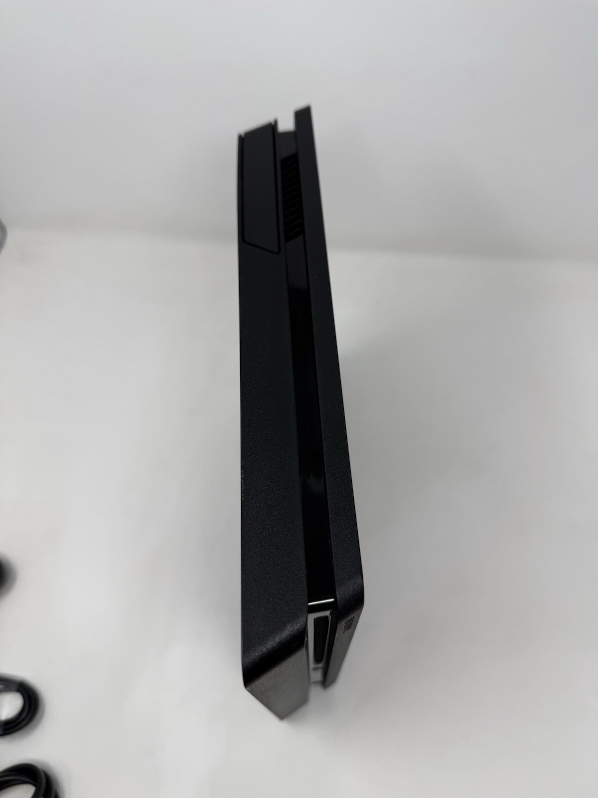 Sony PS4 Slim 1TB Console Bundle w/ Controller, HDMI, Cables + 2 Games Tested