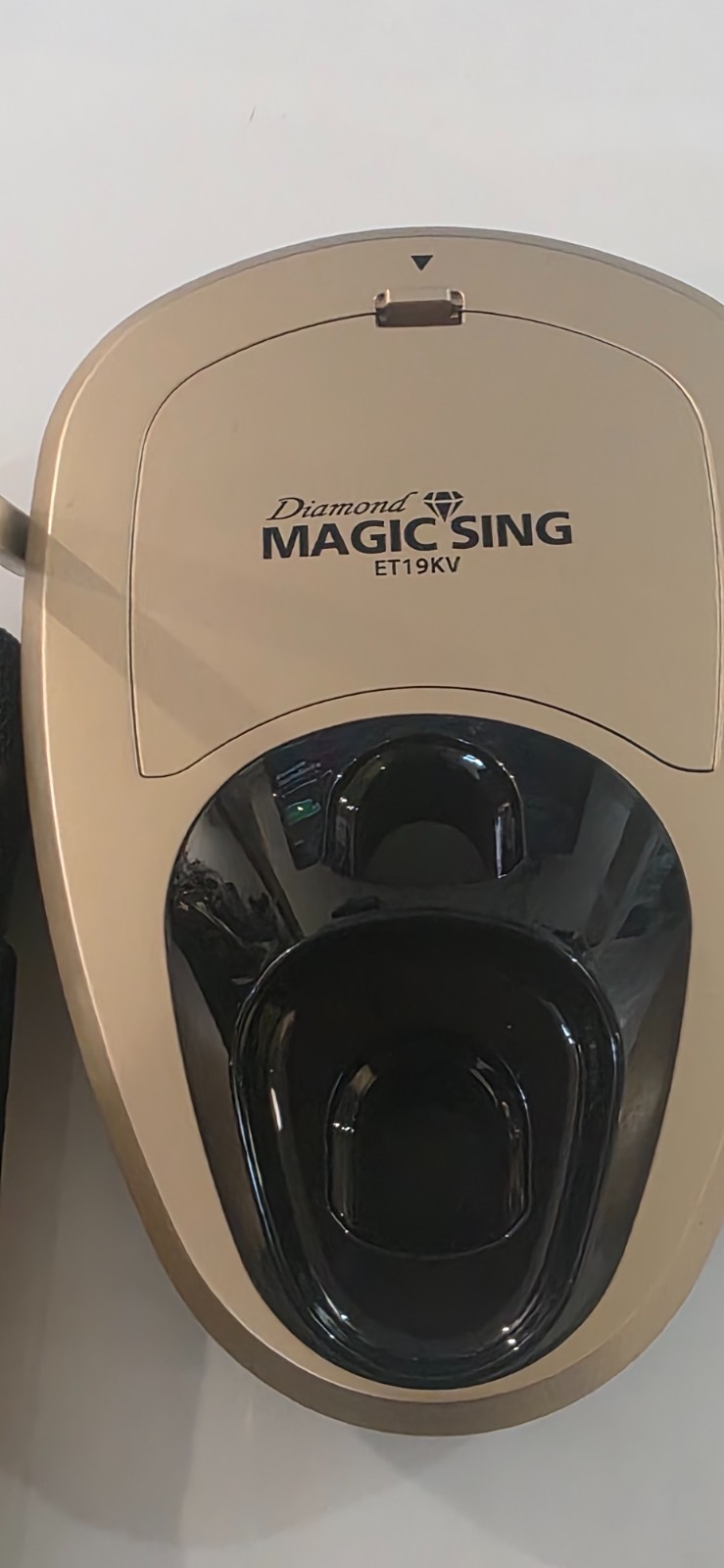 Diamond Magic Sing ET19KV Karaoke With 2 Wireless Mics 3 CHIPS