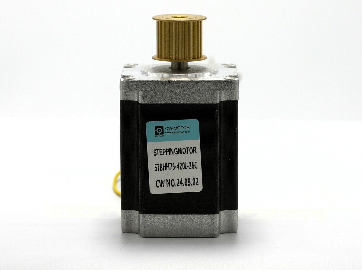 CW Binomial Motor 57BHH76-420L-26C