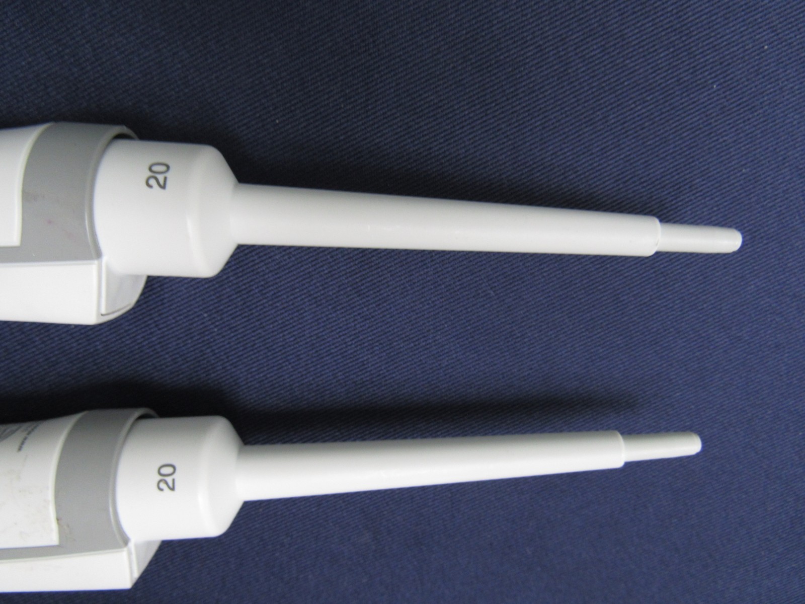 Eppendorf Research Plus 2-20uL Adjustable single channel Pipette CALIBRATED