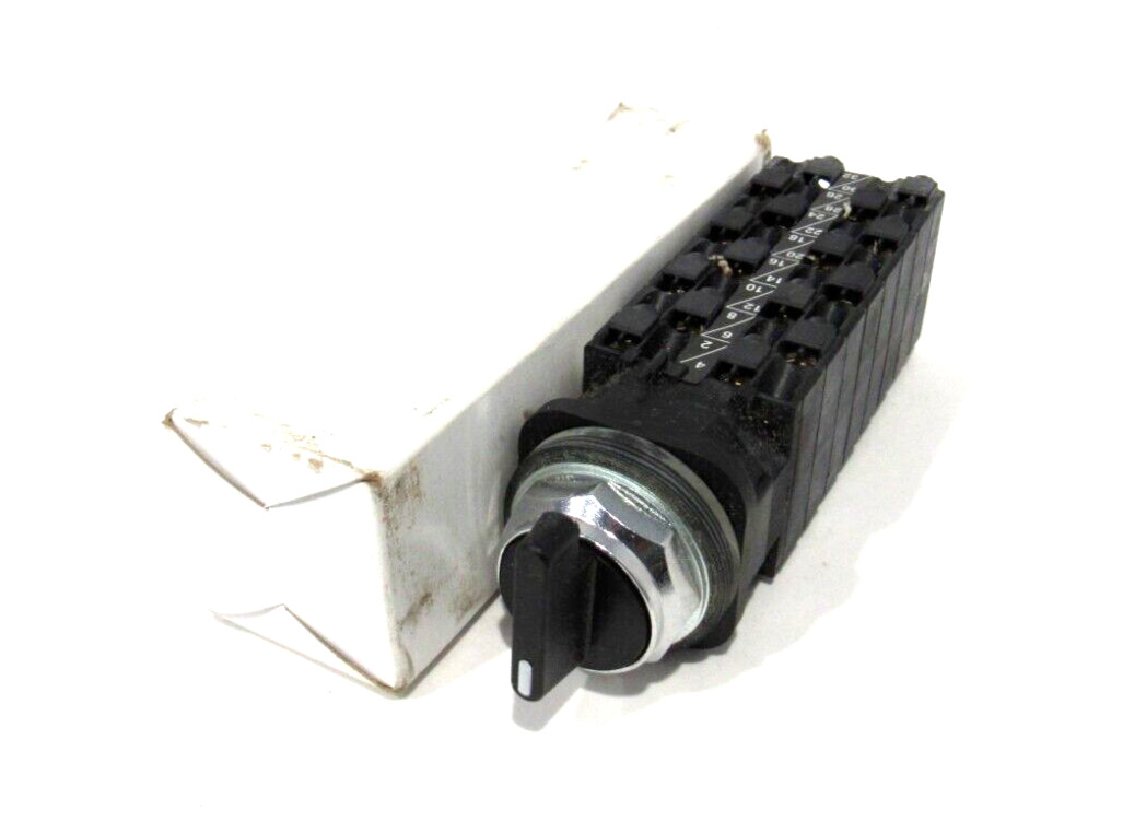 NEW TELEMECANIQUE XB3D1939 ROTARY CAM SWITCH