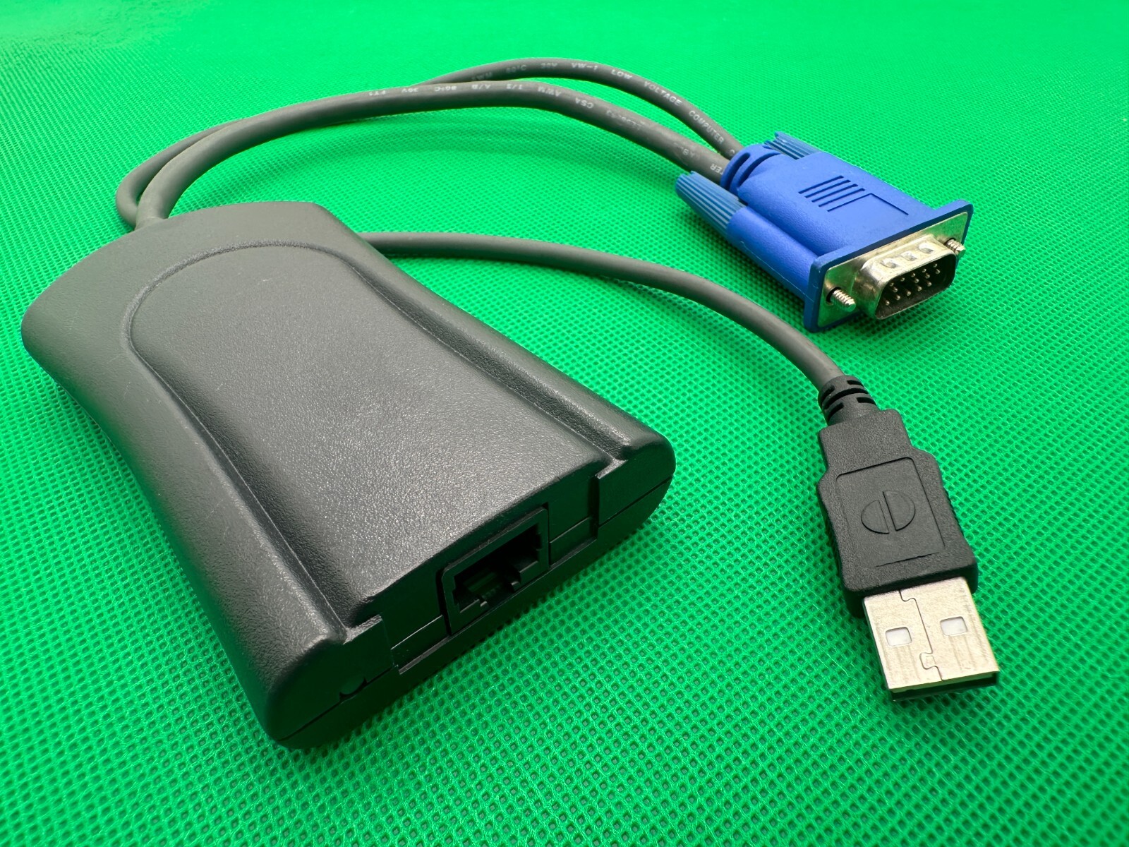 Avocent MPN：500-147-004 USB KVM Switch Cable Module （B186）