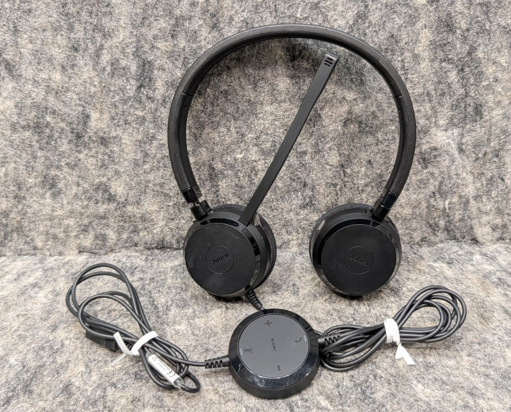 Jabra Evolve 20 MS USB-A Wired Binaural Headset GSA4999-823-109 HSC016