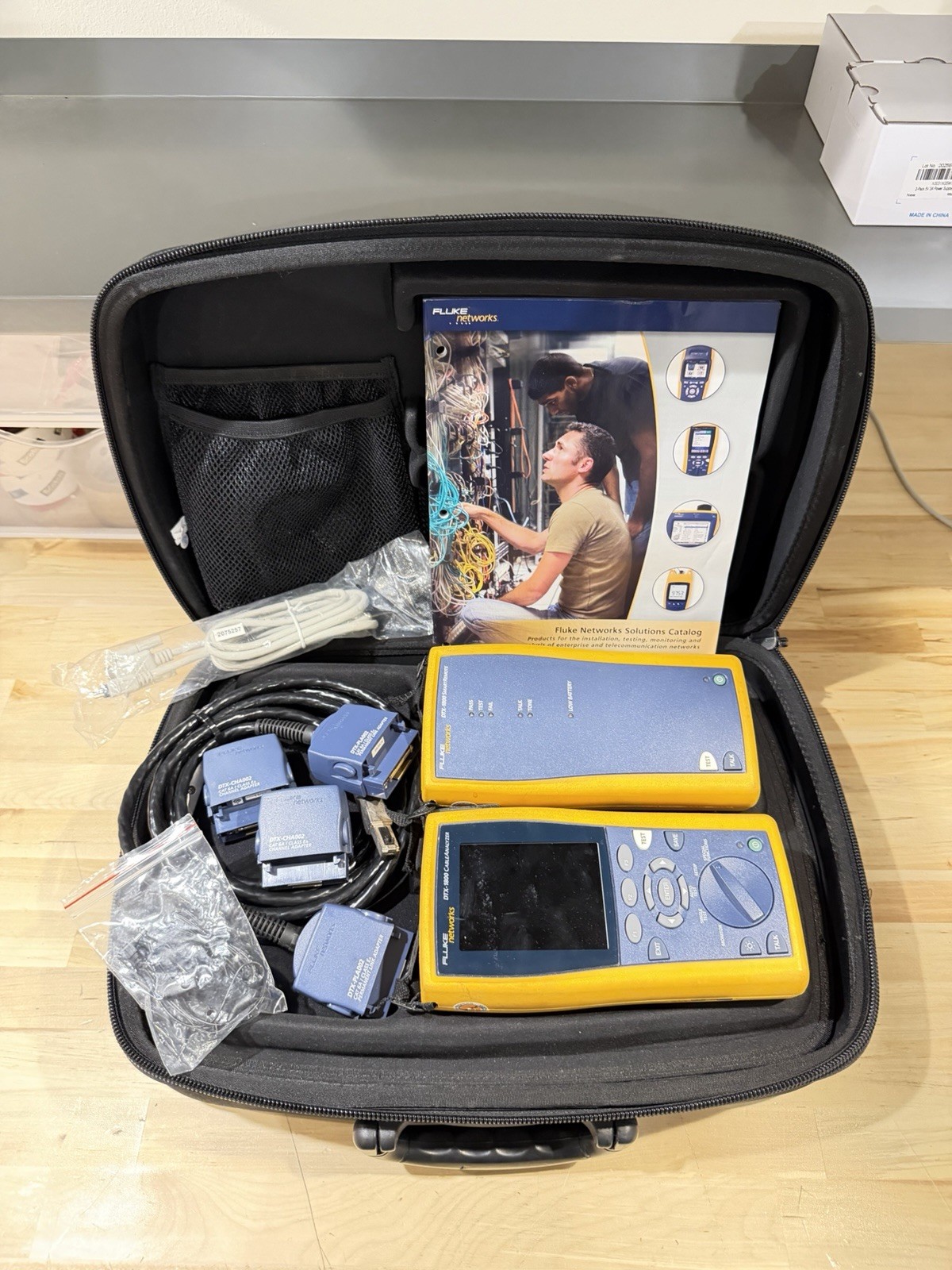 FLUKE NETWORKS DTX-1800 DTX CABLE ANALYZER KIT & PLA002 (TESTED) -FREE SHIPPING