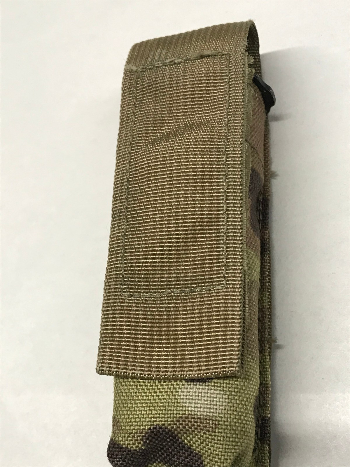 MULTICAM MOLLE II Single 9mm Magazine Pouch USGI