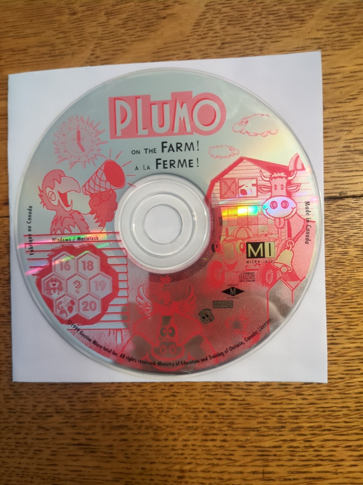 PLUMOON THE FARM! A LA FERME! cdrom disc only