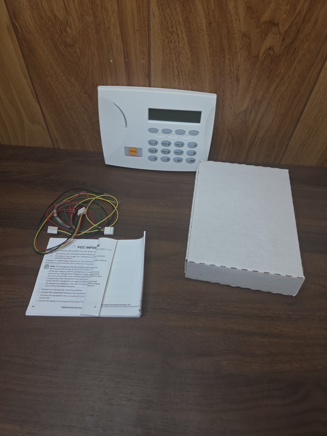 ADS 7060-WADS Thin LCD Keypad White SC Keys New Open Box