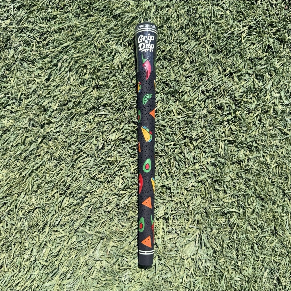 Nineteenth Hole Grip & Dip Golf Club Grip, Rubber Standard, Black/Multicolor