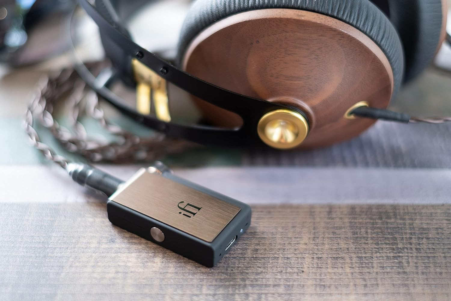 GO Blu – Portable Bluetooth 5.1 Dac/Headphone Ampler with Aptx Adaptive, LDAC, a
