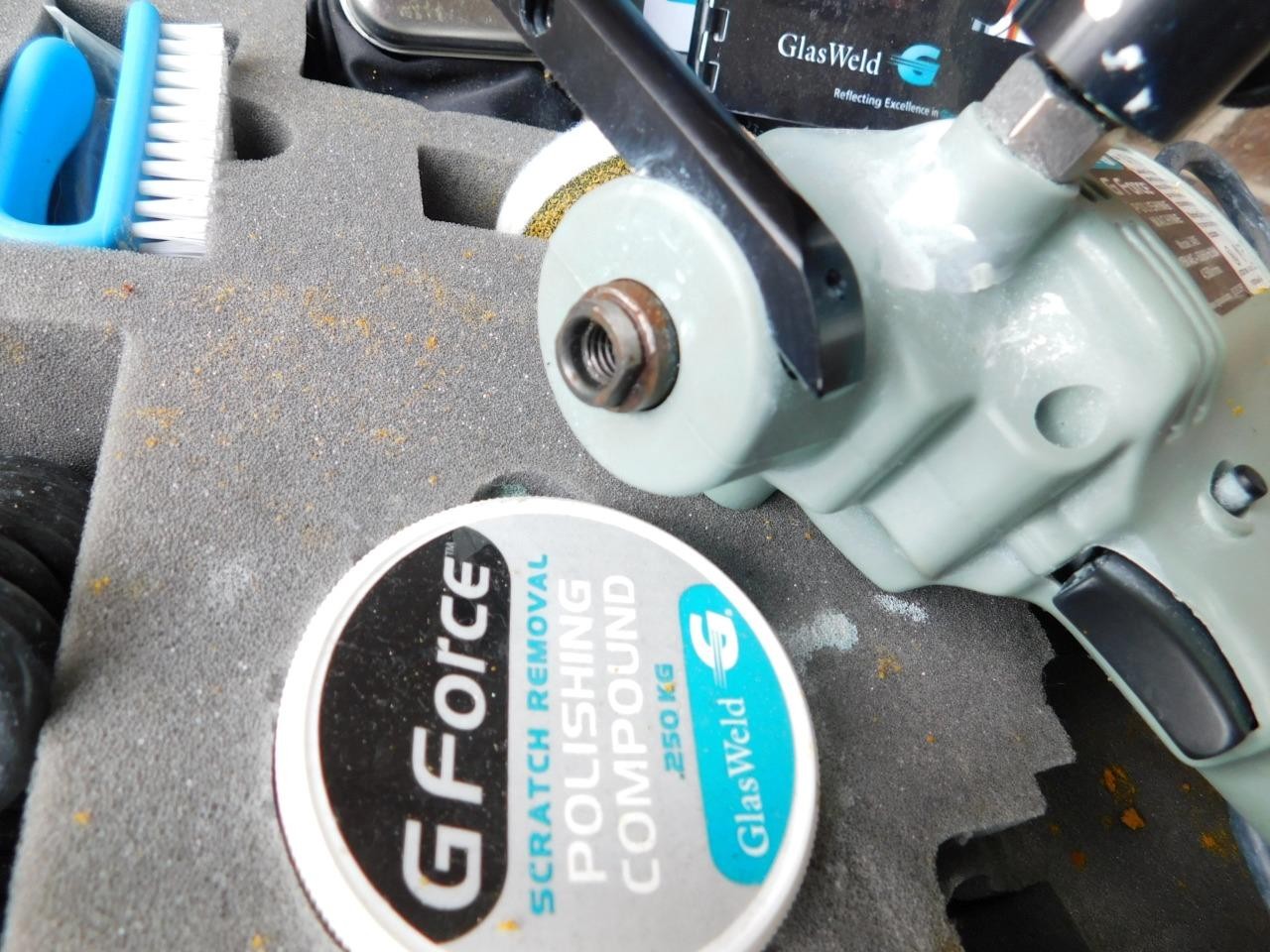 GLASWELD WINDSHEILD GLASS SCRATCH REMOVAL TOOL