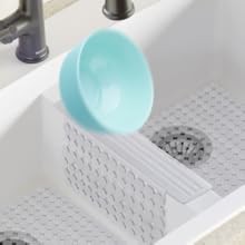 Plastic Sink Saddle, Sink Divider Mat with Strong Suction Cups, Kitchen Divided