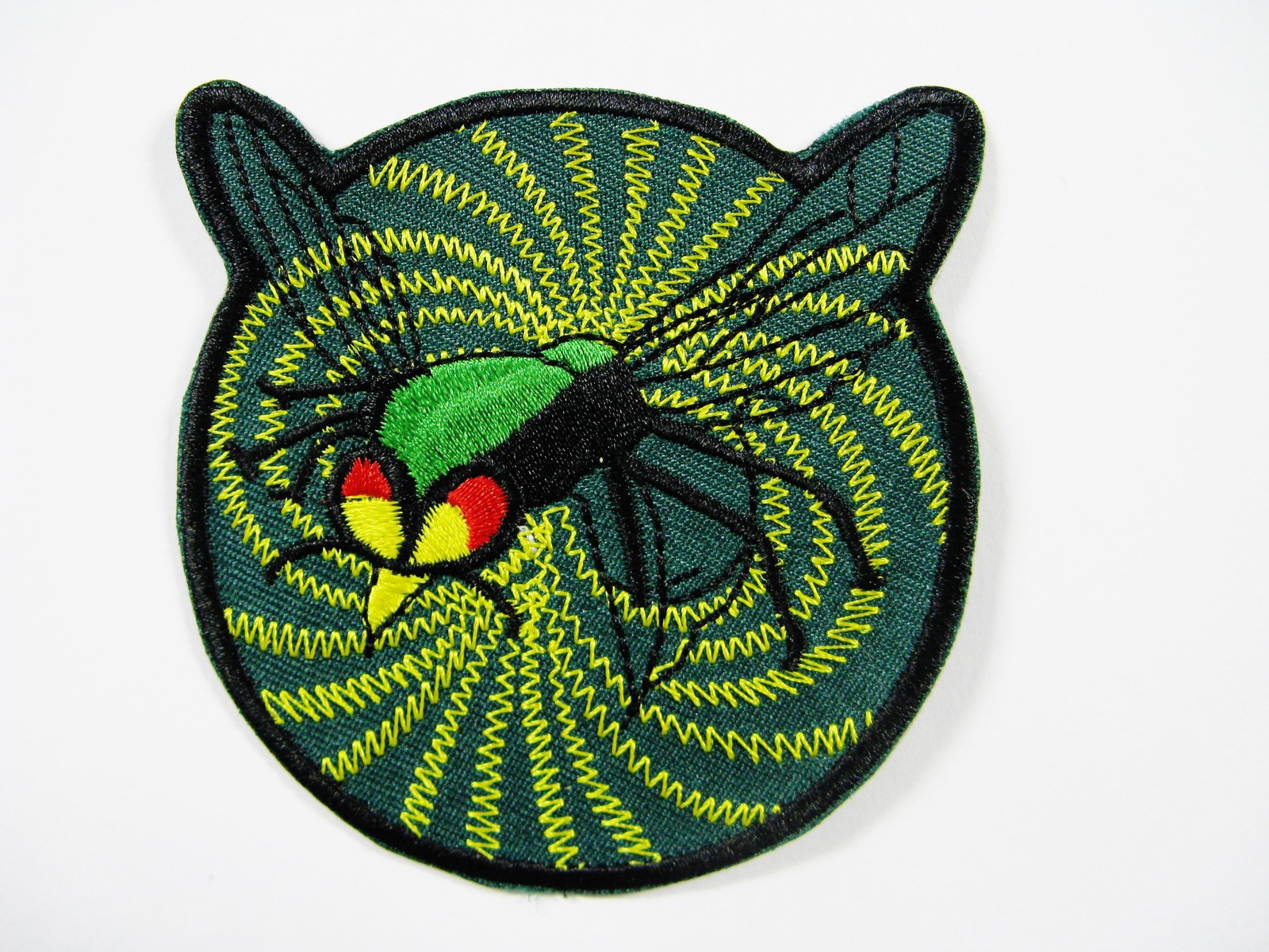 THE GREEN HORNET IRON - ON PATCH (SIZE 3 3/8" X 2 3/8") ITEM # 131
