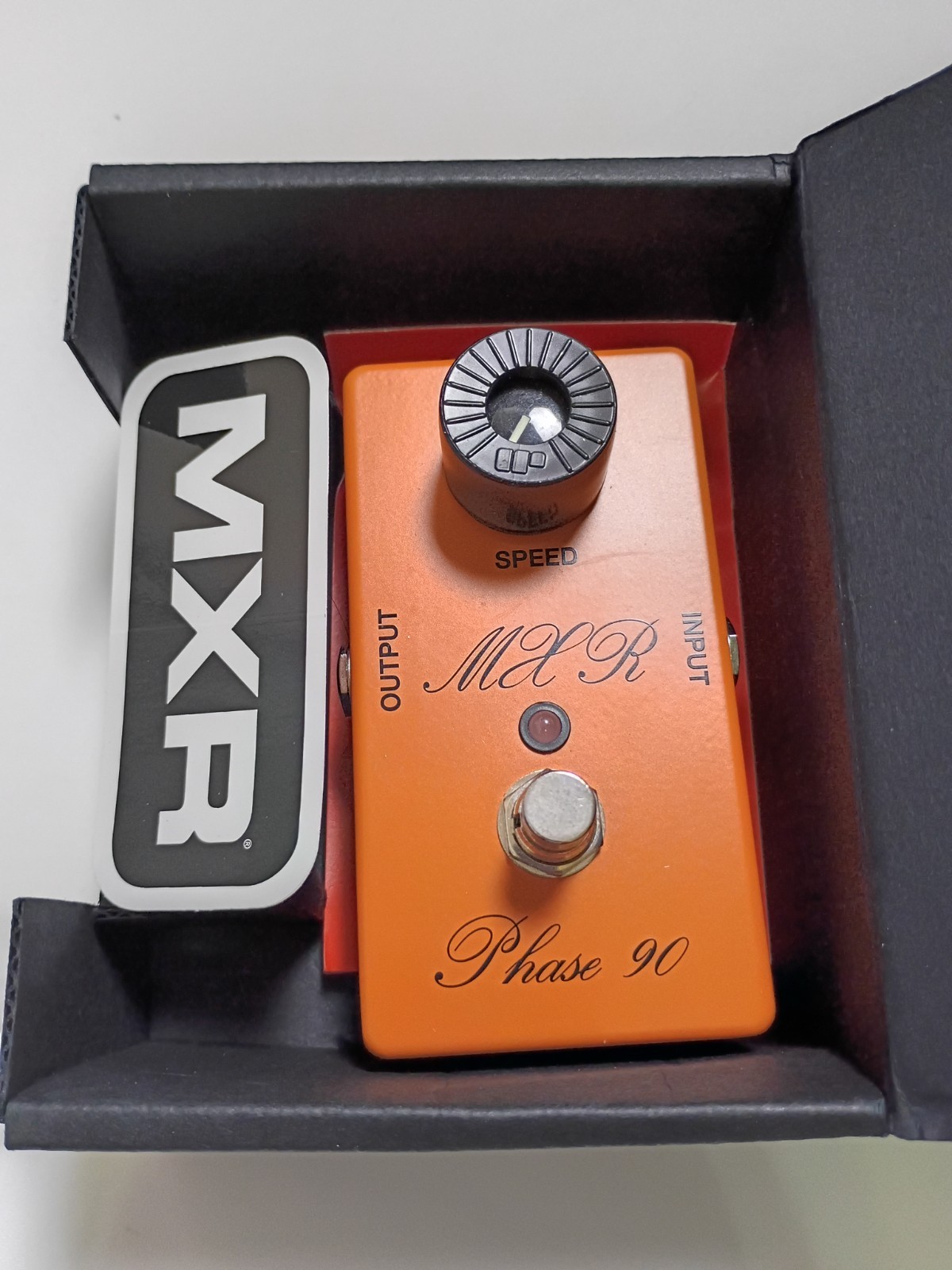 MXR® Script Phase 90 - LED
