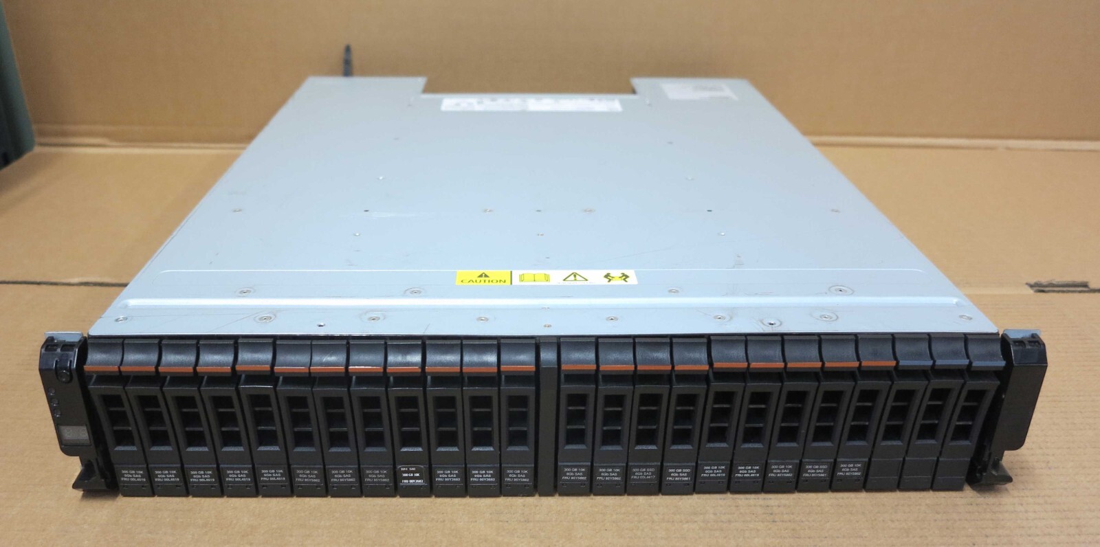 IBM Storwize 2076-24F V7000 G2 4.2TB HDD 600GB SSD Expansion Array 2x Controller