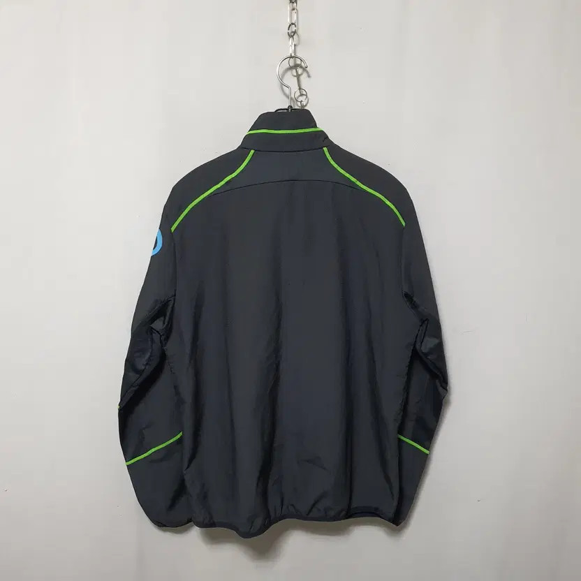 Umbro Men's Spring/Fall Windbreaker M