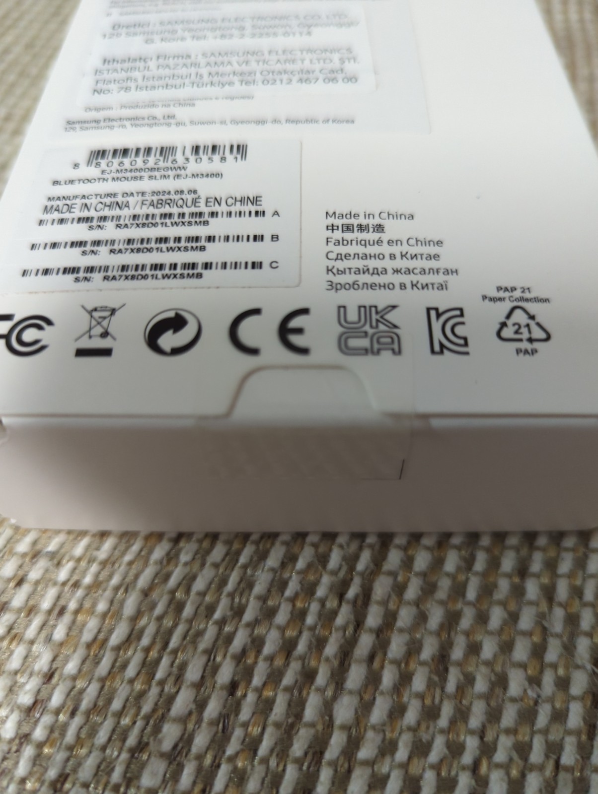 SAMSUNG Slim Bluetooth 5.0 Mouse EJ-M3400 - Black. Sealed.