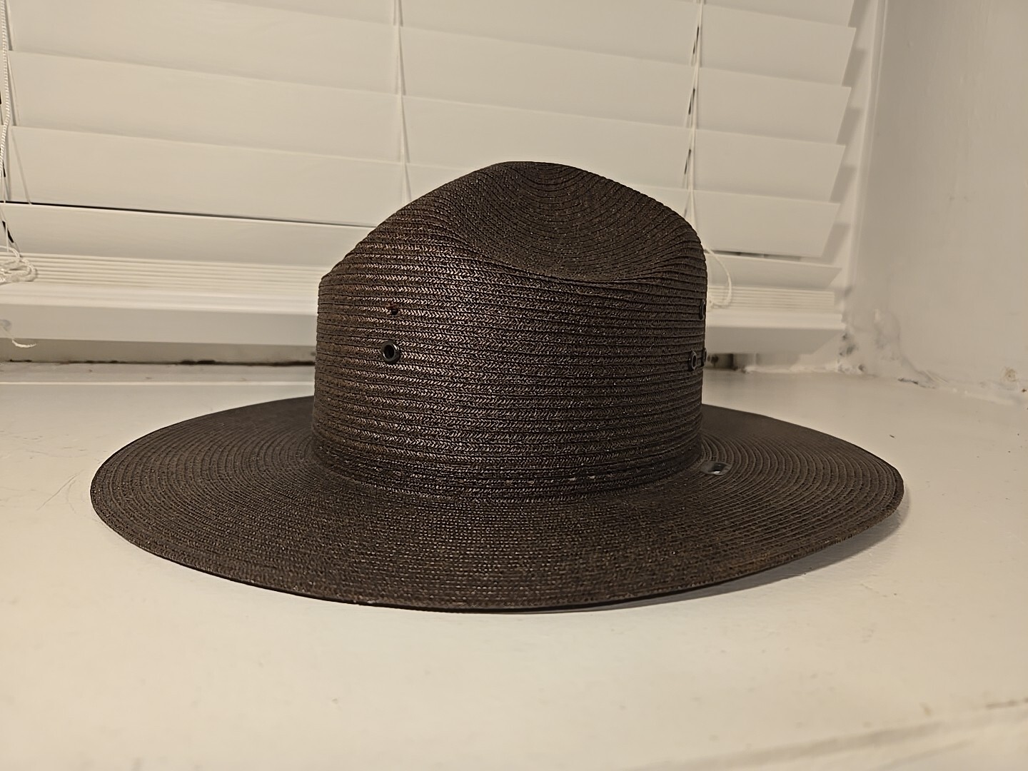 STRATTON HAT S40 /TROOPER/SHERIFF/ POLICE/RANGER/BROWN DRAB STRAW  HAT SZ 7
