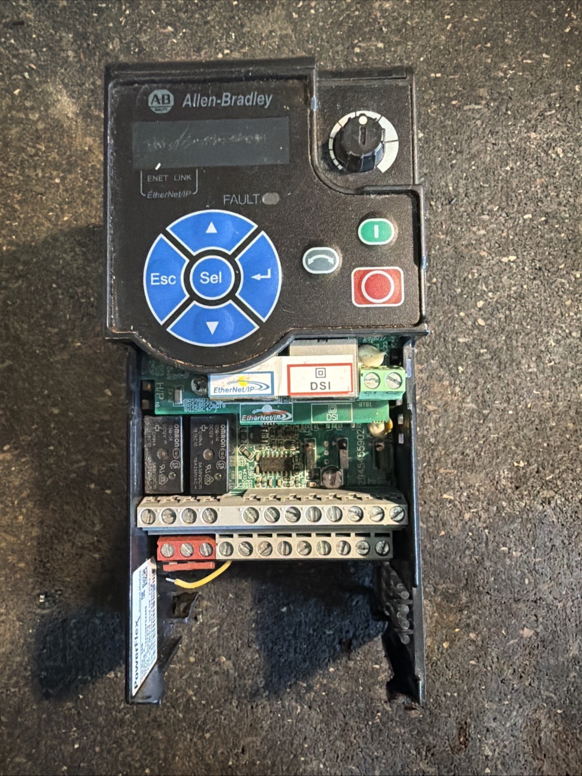 Allen Bradley Powerflex 525 25B Control Module AC Drive