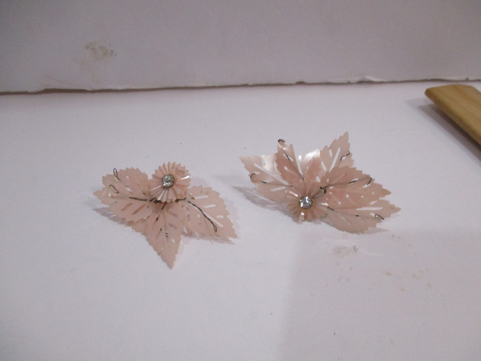960s Pink Plastic Flowers / Petals  w Rhinestone Center  Screw on Earrings