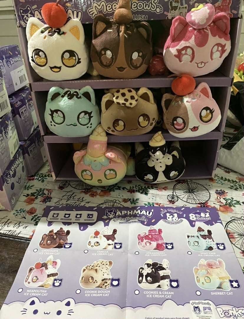 Aphmau MeeMeows Limited Edition Ice Cream Litter