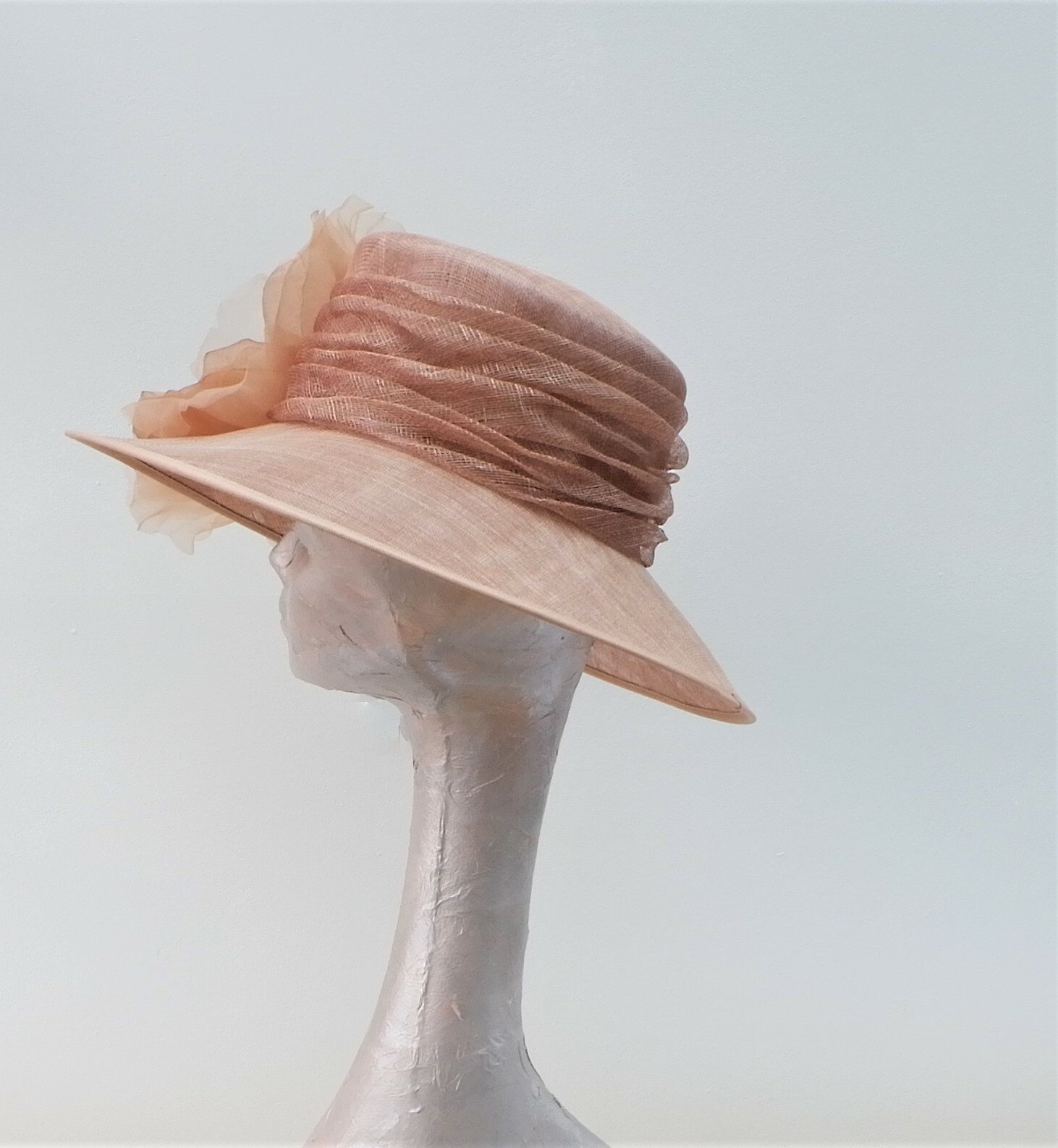 OVAL ROSE GOLD OCCASION HAT BY HATS2GO NO RETURN