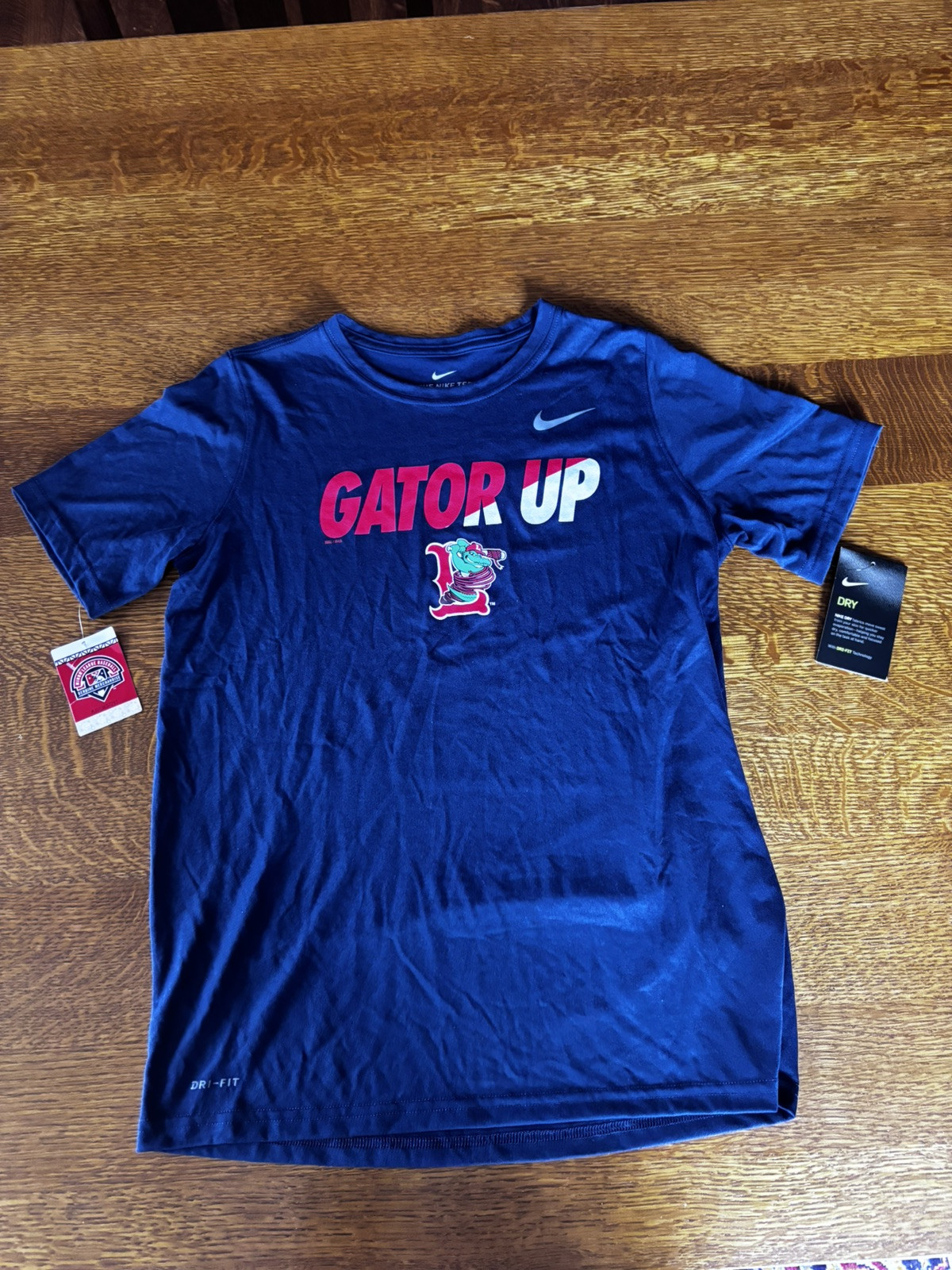 Navy Nike dri-fit Lowell Spinners YOUTH large t-shirt with Gator Up logo (016)