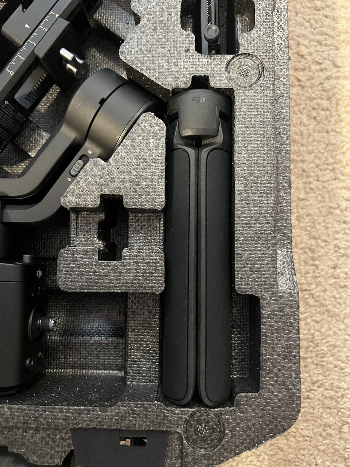 DJI Ronin SC - 3 Axis Gimbal Stabilizer