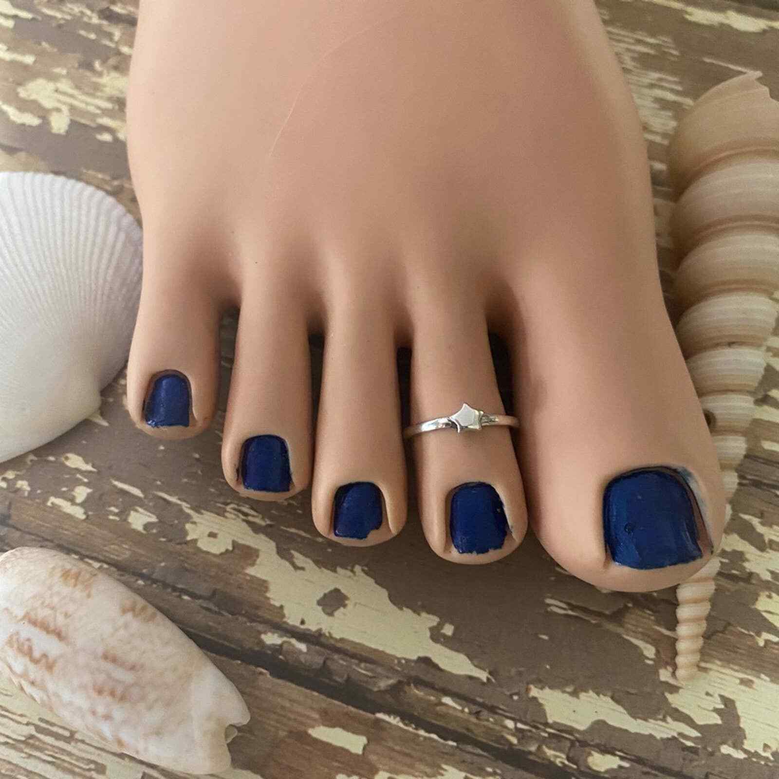 Sterling Silver Star Toe Ring Midi Ring