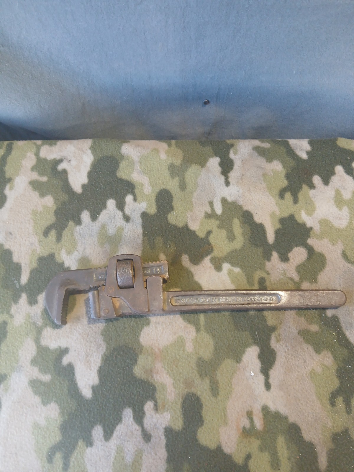 Antique TRIMO 14” Pipe Wrench – PAT 1889 – Fully Functional – Plumber Owned