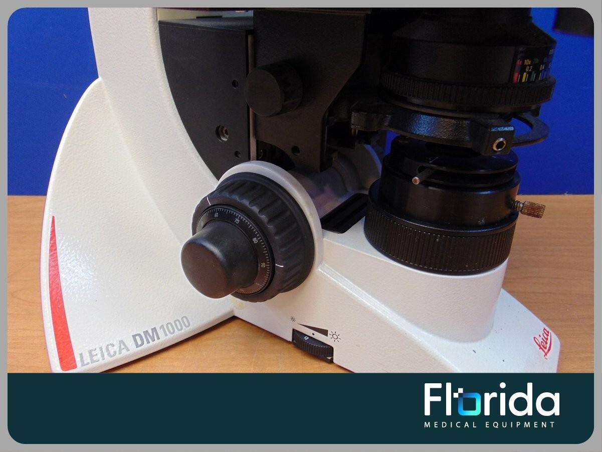 LEICA DM1000 MEDICAL LABORATORY MICROSCOPE
