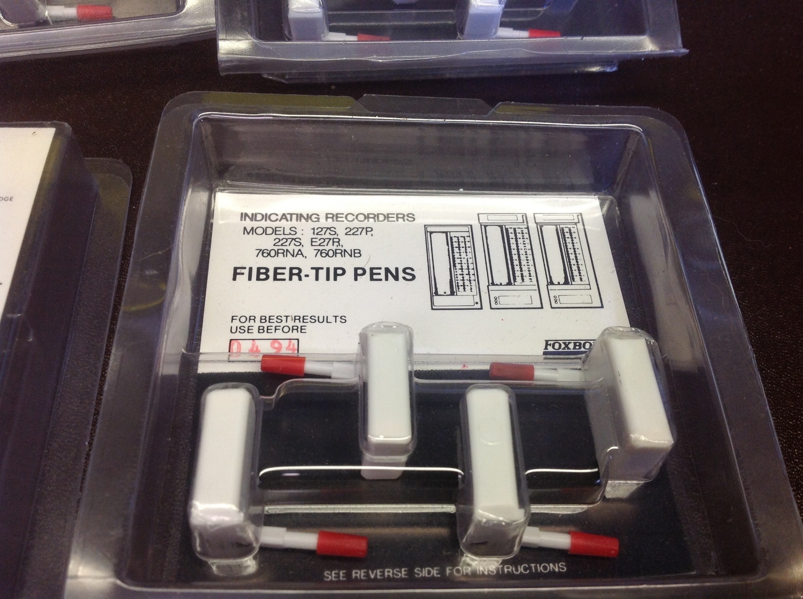 FOXBORO G0114SW GO114SW  CENTER PEN RED (4 PACK)  NEW 127S 227P 227S E27R $29