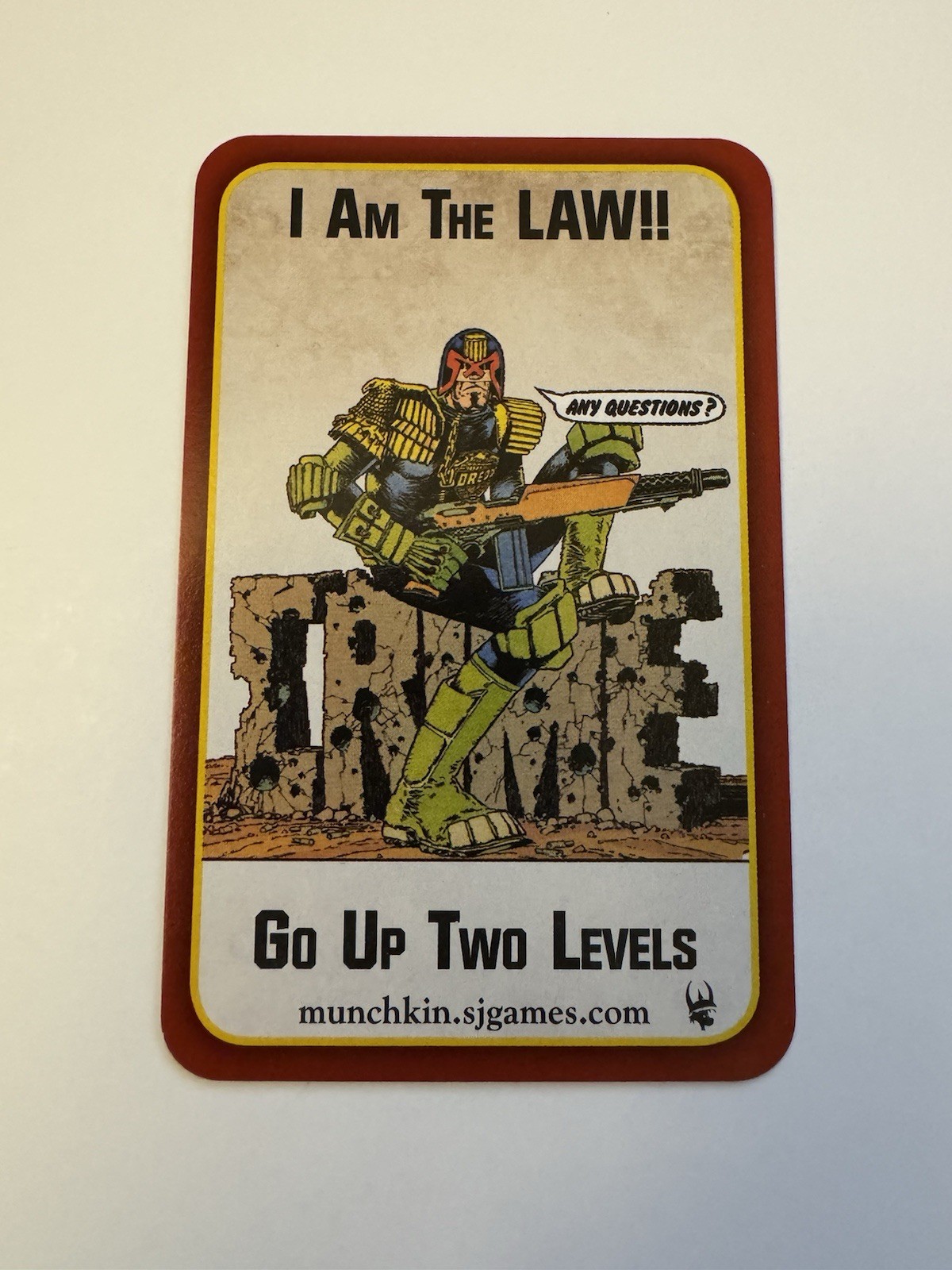 I Am The Law Munchkin Apocalypse Promo Steve Jackson Games SJG Judge Dredd